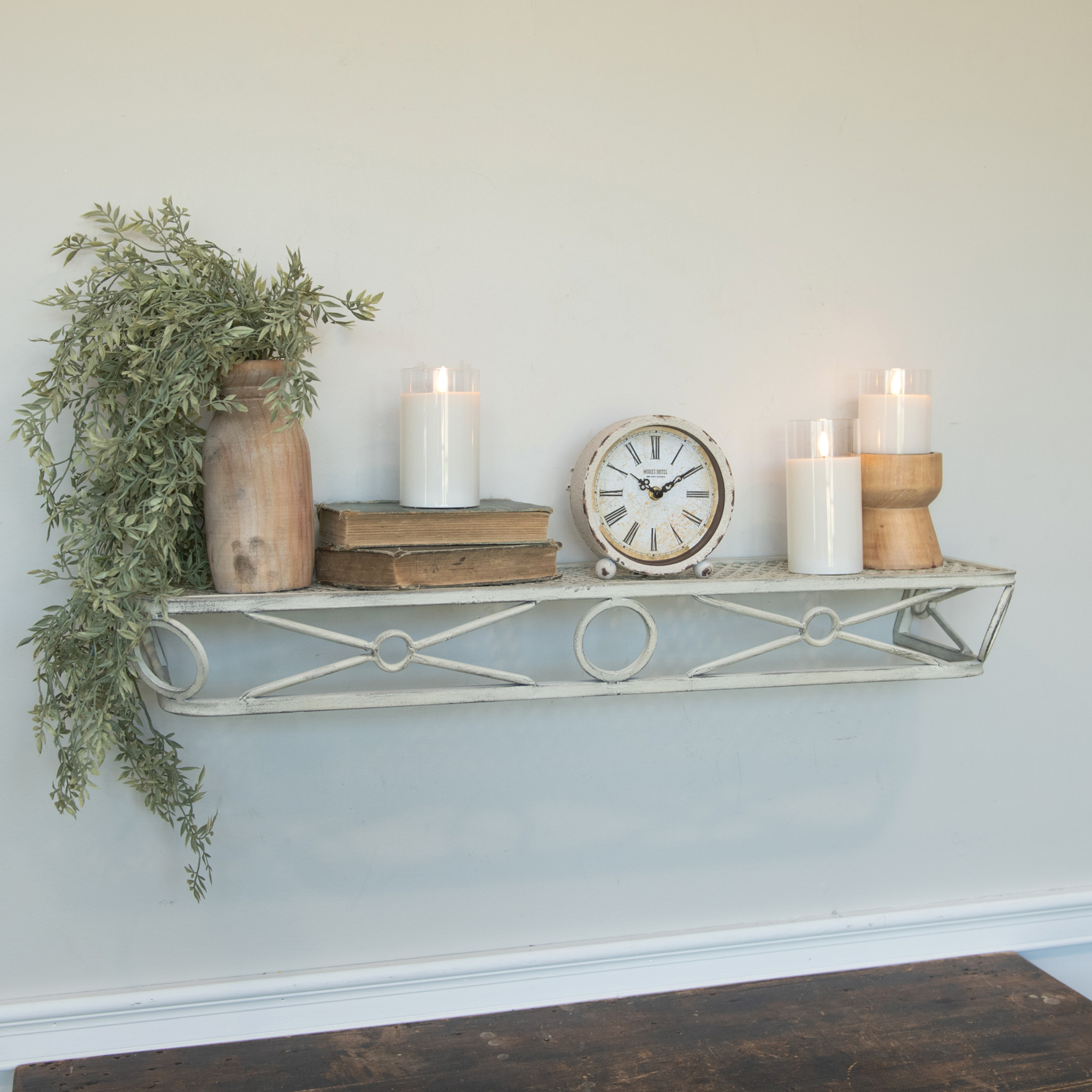 White Criss Cross Metal Shelf, 33.5"