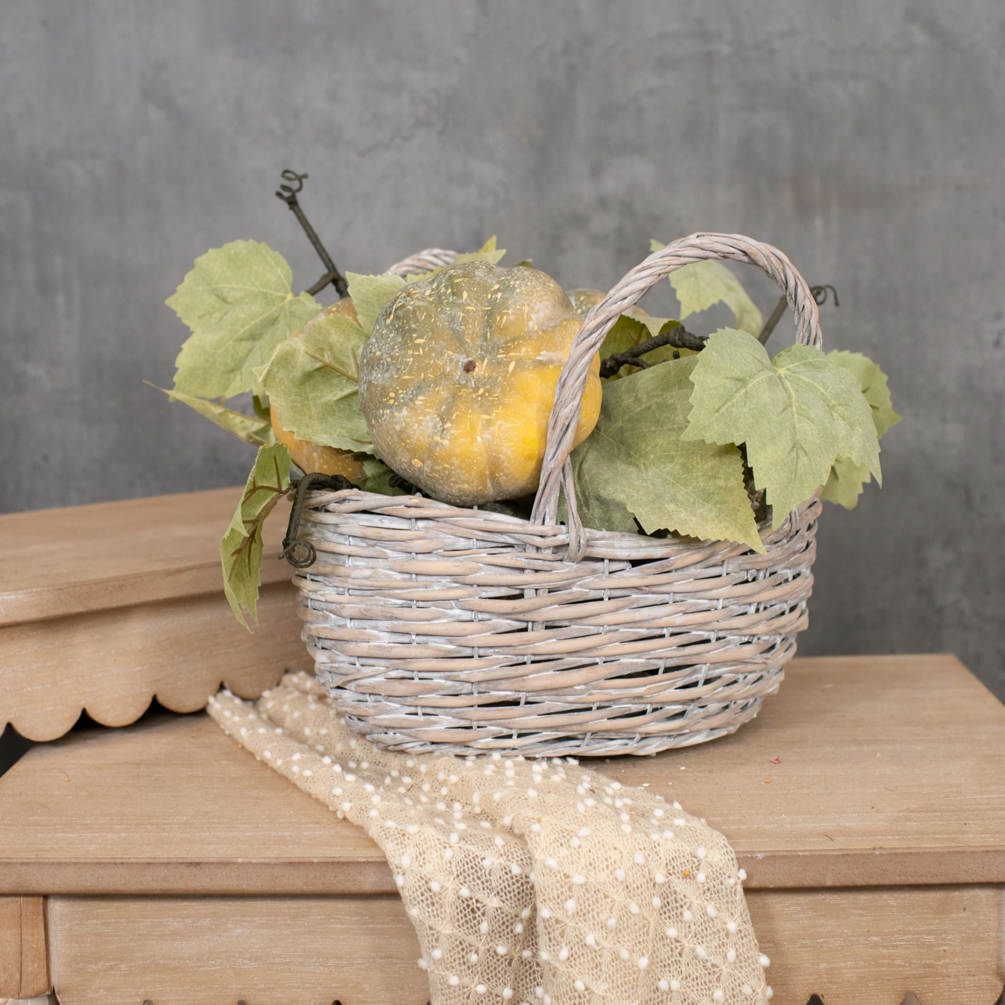 Green Pumpkin Vine, 14", photo 3 of 4