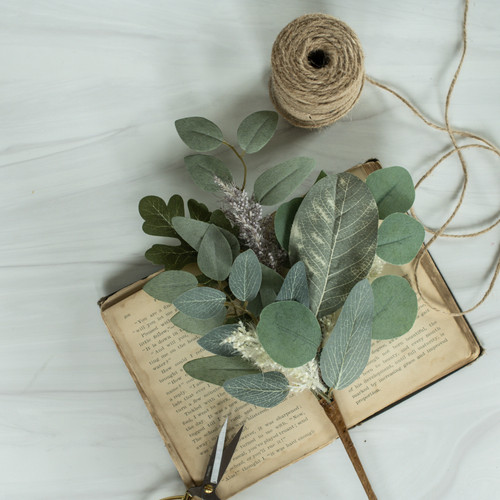 16" EUCALYPTUS W/ CREAM & PURPLE HEATHER PICK