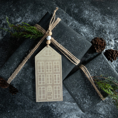 NATURAL SINGLE DOOR BUILDING ORNAMENT