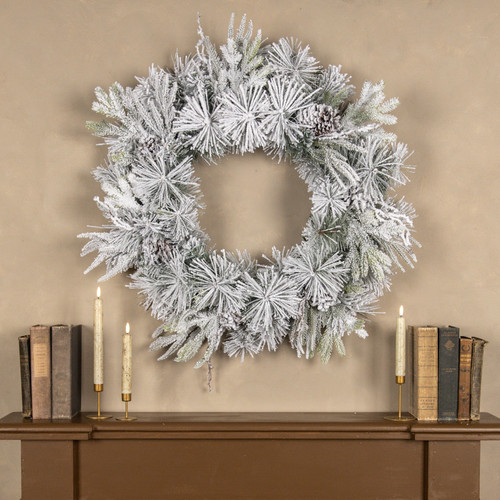 30" HEAVILY FLOCKED PINE WREATH