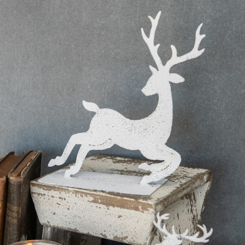 JUMPING WHITE METAL DEER