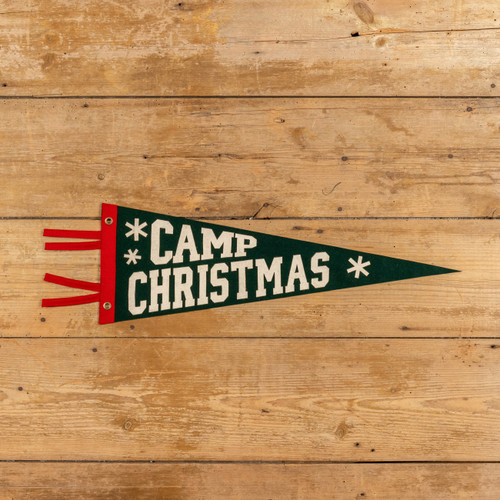 27" CAMP CHRISTMAS PENNANT