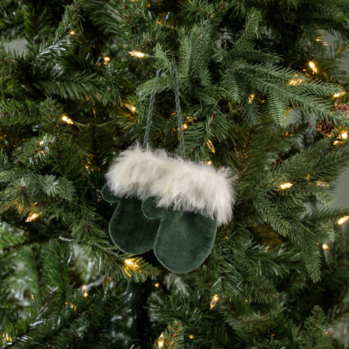 PAIR OF GREEN VELVET MITTENS