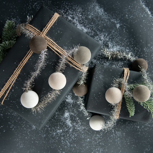 6' - GRADIENT GREY 2" FLOCKED BALL GARLAND