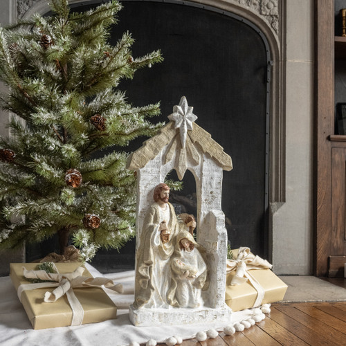 GOLD & WHITE TABLETOP NATIVITY