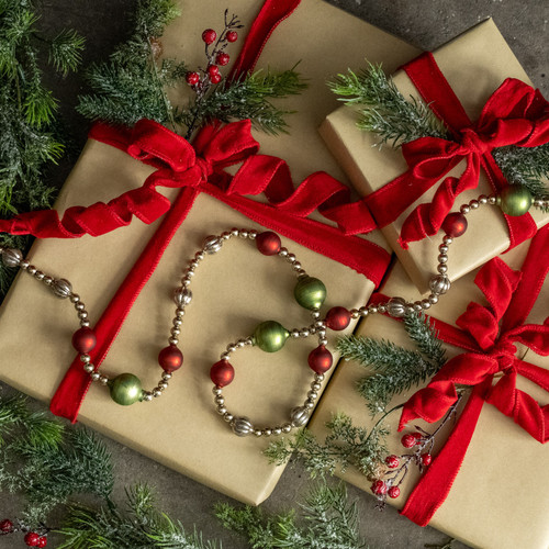 6' RED, GREEN & SILVER ROUND BEADED GARLAND
