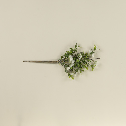 18" IVY & TEA LEAF W/ WHITE FLOWERS SPRAY