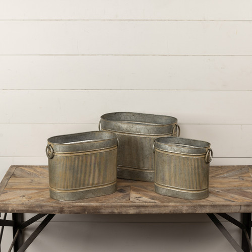 SET/ 3 STRIPED TROUGHS