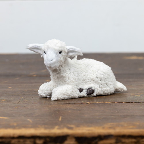 5.25" RESTING LAMB