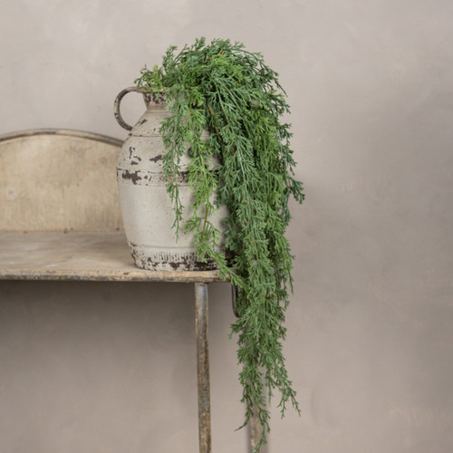 30" SOFT TOUCH WEEPING CEDAR HANGING BUSH