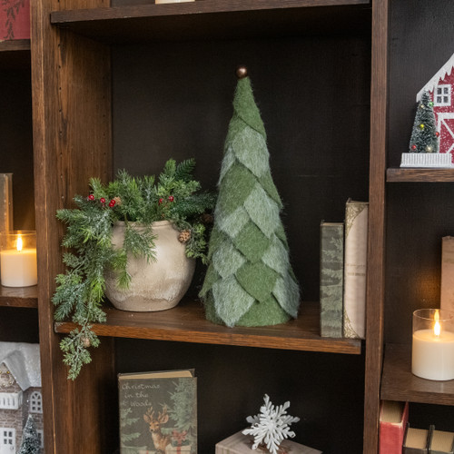 18" GREEN FELT TREE