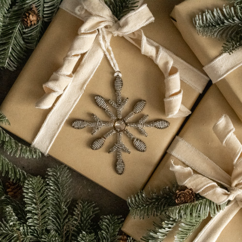 5.75" SILVER SNOWFLAKE ORNAMENT W/ CENTER JEWEL