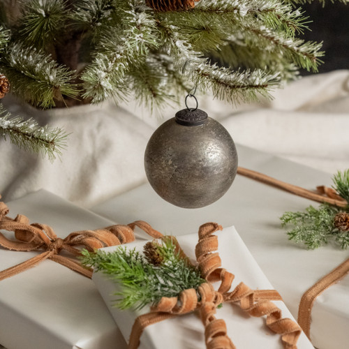 4" SILVER CRACKLE KUGEL ORNAMENT