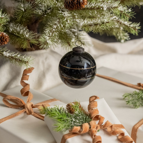 4" BLACK KUGEL ORNAMENT W/ GOLD STRIPE