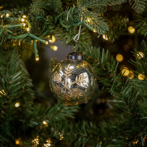 2.5" SILVER KUGEL ORNAMENT W/ GOLD SNOWFLAKE