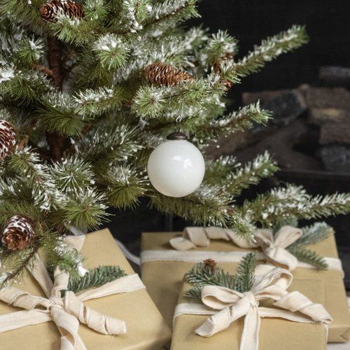 3" IVORY GLASS ORNAMENT