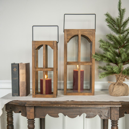 17.25" WOODEN ARCHED LANTERN
