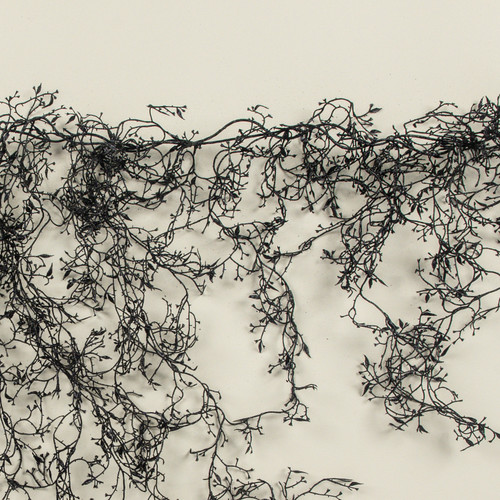 6' BLACK WOOLGRASS WEEPING GARLAND