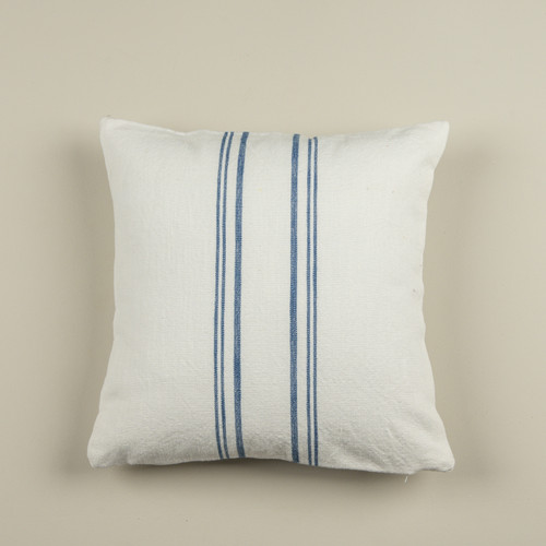 18" WHITE PILLOW W/ BLUE STRIPE