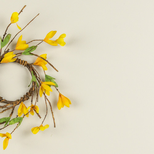 8" YELLOW FORSYTHIA CANDLE RING