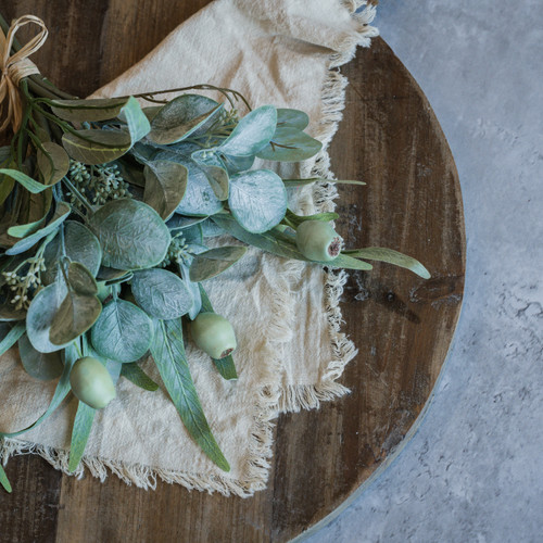 17" MIXED EUCALYPTUS POD BUNDLE