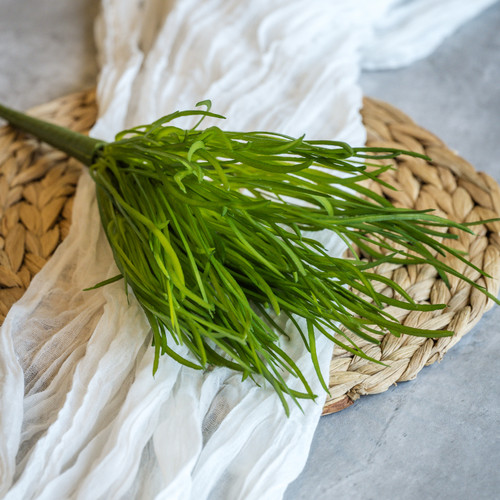 13" GRASS BUSH