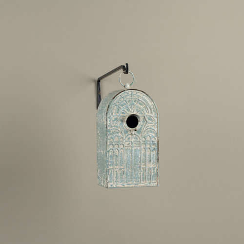 BLUE & WHITE ARCHED BIRDHOUSE