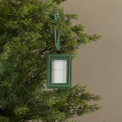 GREEN RECTANGLE FRAME ORNAMENT