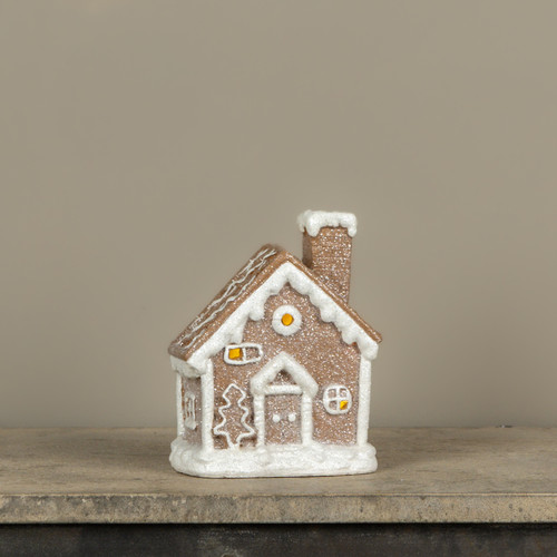 7.75" LIGHTED GINGERBREAD HOUSE