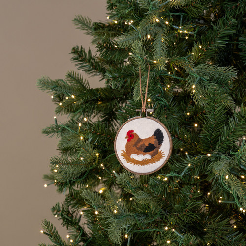 5" MOTHER HEN EMBROIDERED ORNAMENT