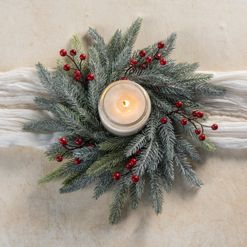 15" WHITEWASH PINE & BERRY CANDLE RING