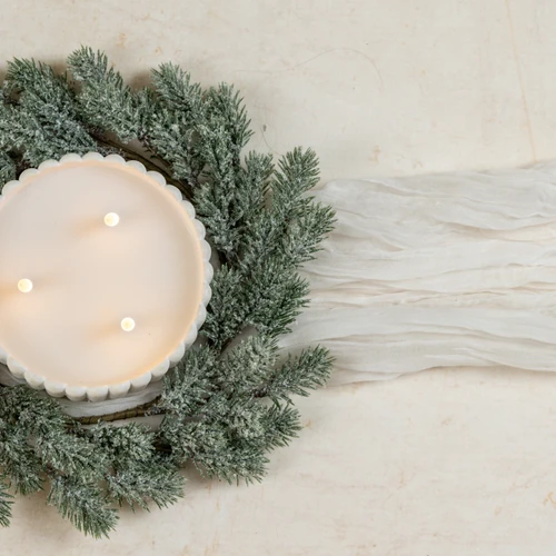 12" GLITTERED JEFFERSON PINE CANDLE RING