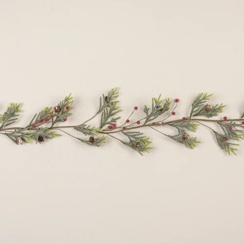 4.5' MOUNTAIN PINE W/ ICED BERRIES GARLAND