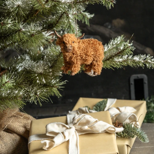 STANDING HIGHLAND COW ORNAMENT