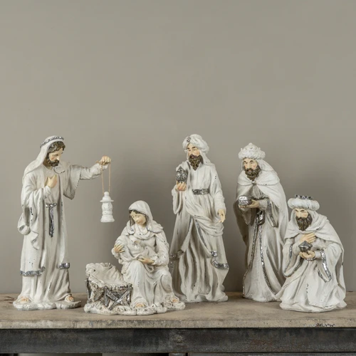 SET/5  NATIVITY SCENE
