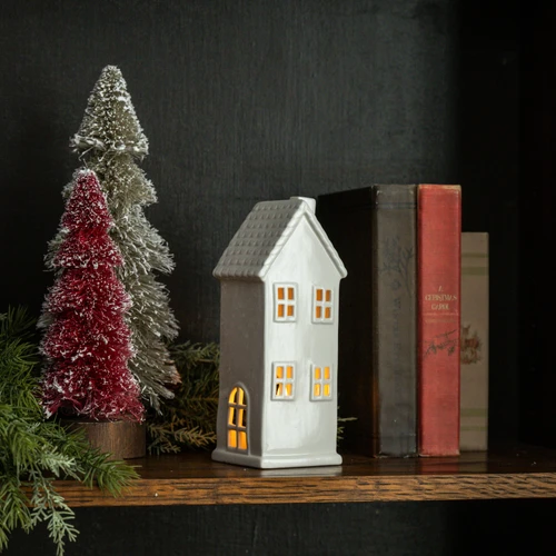 8" CERAMIC TEALIGHT HOUSE