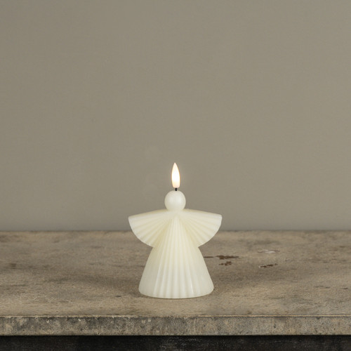 4.25" CREAM ANGEL 3D FLAME CANDLE