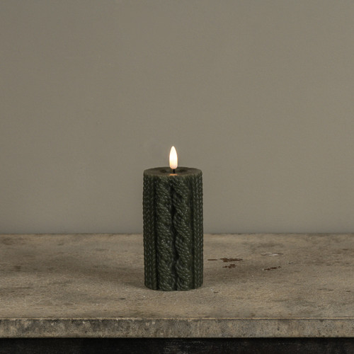 5" DARK GREEN SWEATER 3D FLAME CANDLE