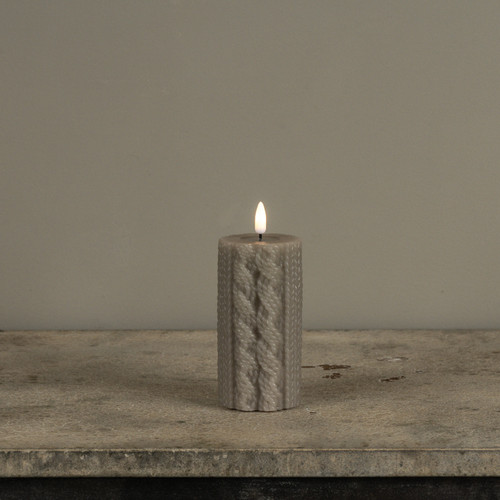 5" TAUPE SWEATER 3D FLAME CANDLE
