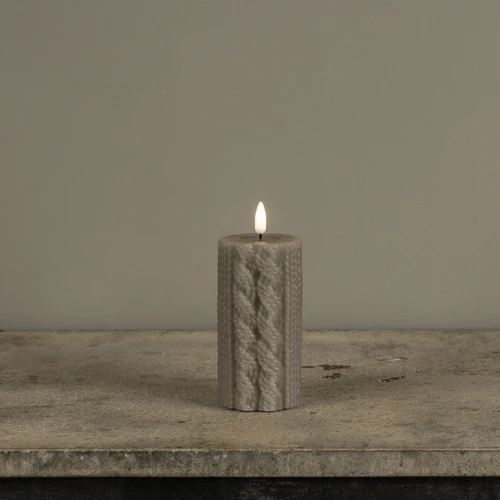 5" TAUPE SWEATER 3D FLAME CANDLE