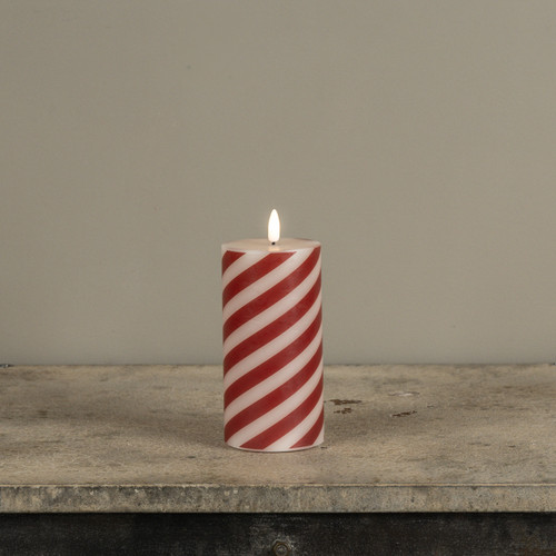 6" CANDY CANE 3D FLAME PILLAR CANDLE