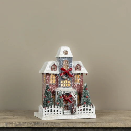 LIGHTED RED ESTATE W/ RED BOWS