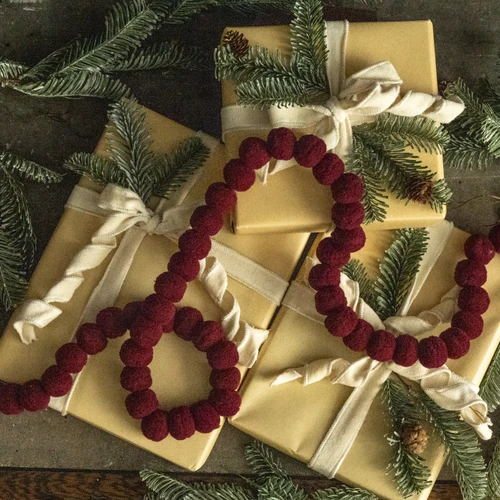 6' DARK RED POM POM GARLAND