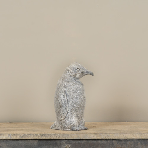 STANDING PENGUIN