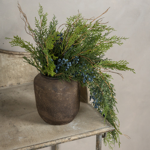 26" CEDAR & BERRIES HANGING BUSH