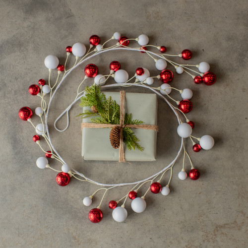 72" RED & WHITE BALL GARLAND W/ 2" BALL