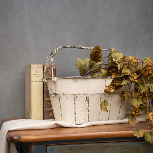 OBLONG IVORY METAL BUCKET W/ HANDLE