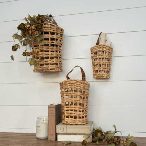 SET/ 3 OPEN WEAVE BASKETS W/ HANDLES