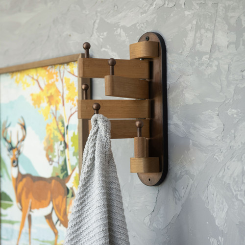 SWIVEL WOOD WALL HOOKS